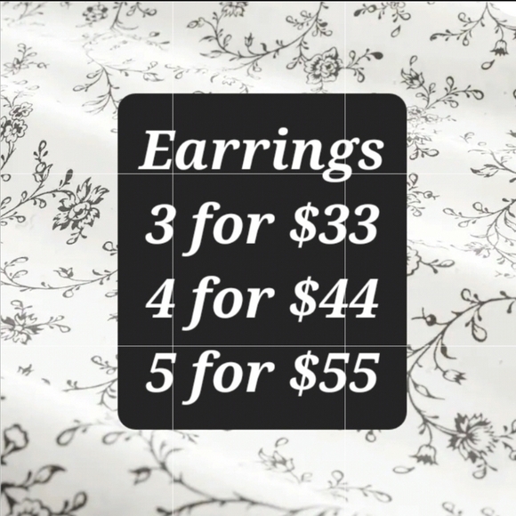 Handmade double sided 3in wooden circle, red & black plaid earrings New - Picture 3 of 3